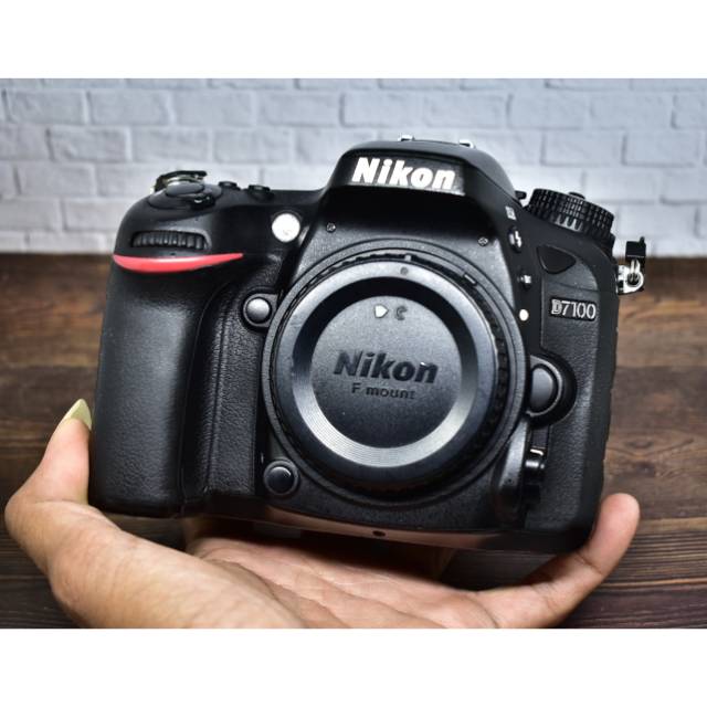 CAMERA KAMERA NIKON D7100 MURAH SEMIPRO SECOND MULUS