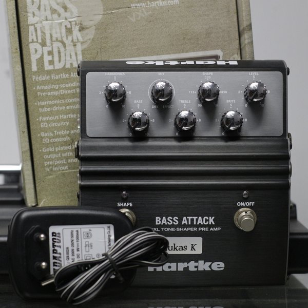 Hartke Bass Attack efek bass