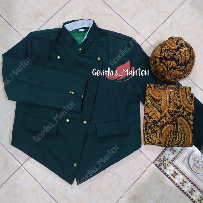 1 Set Beskap Solo + Jarik Instan dan Blangkon / Warna Hijau Botol