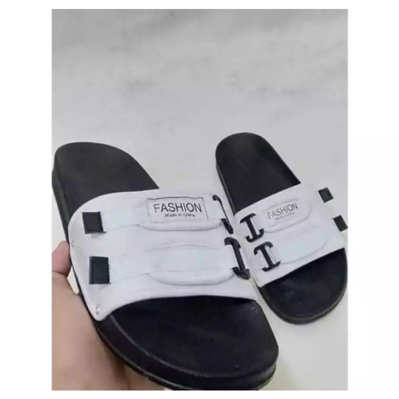 sandal slop pria fhasion/sandal slop sol/sandal slop terbaru /sandal slop termurah sandal slop pria