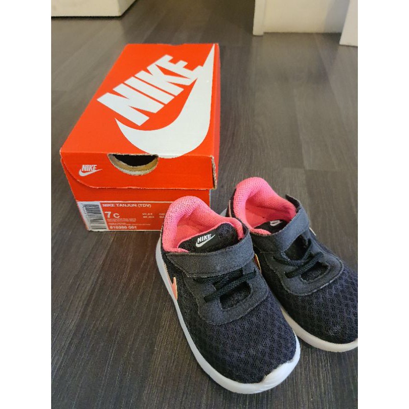 preloved sepatu anak perempuan nike sport shoes girl baby size 23 2y ORI