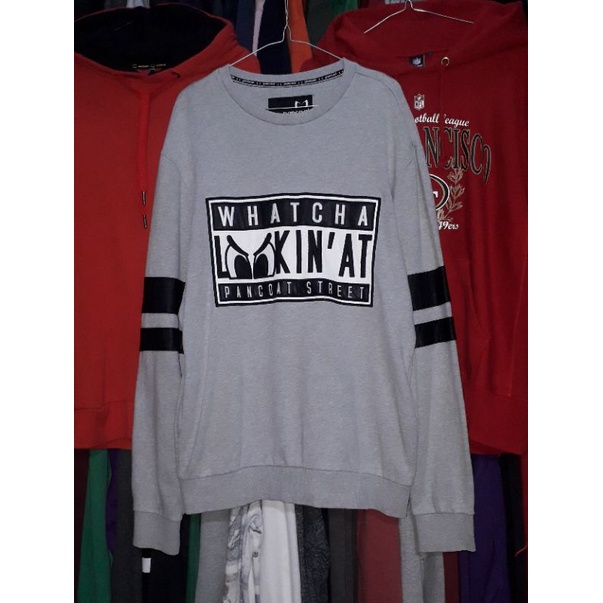 Crewneck Pancoat mata abu