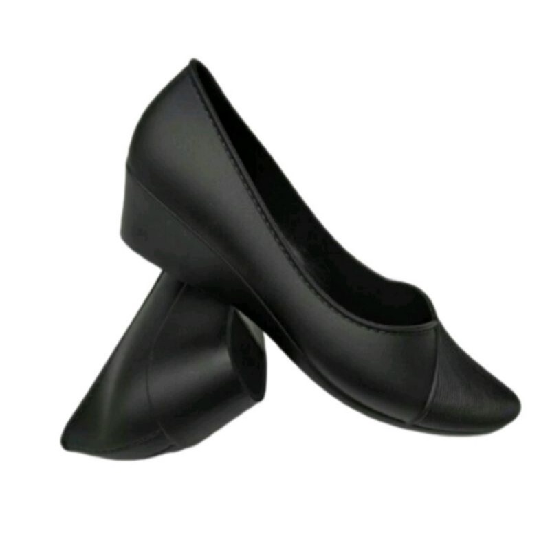 Sepatu pentopel karet wanita Wedges