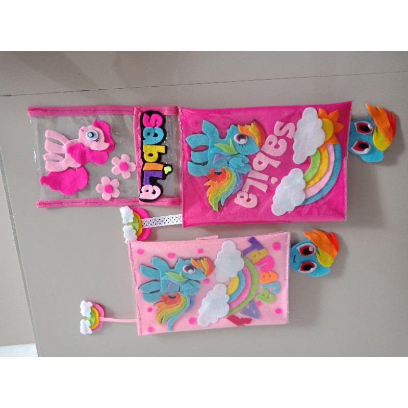 

sampul buku tabungan karakter