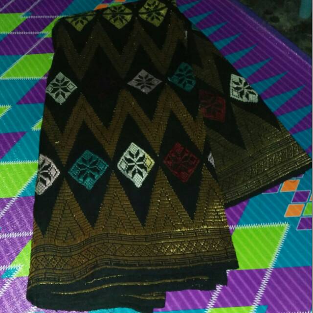 Kain Tenun Songket Asli Lombok