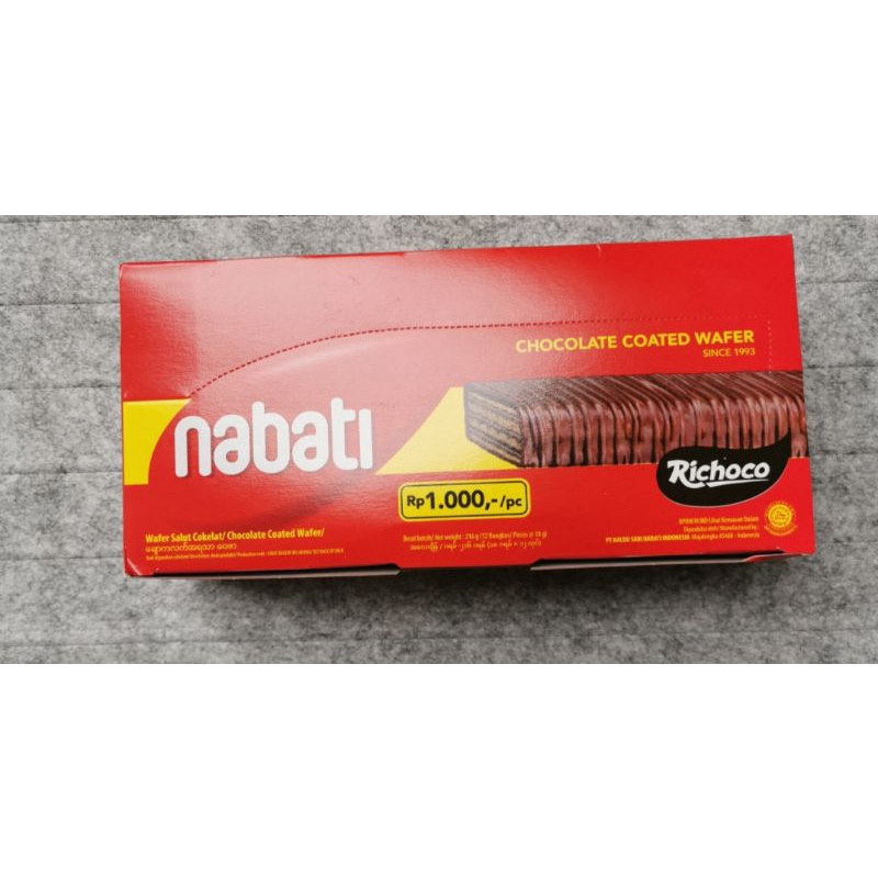 

Nabati Wafer Chocolate Coated 219g (12 Bungkus /Pieces @18g)