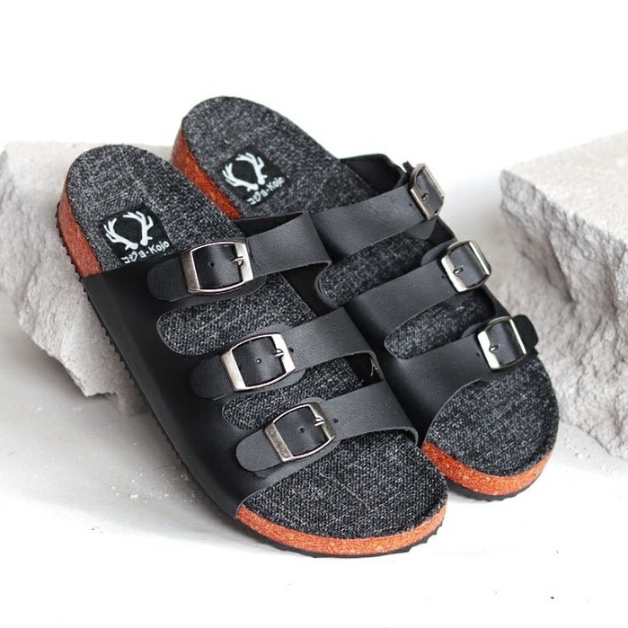 KENICHIY|Sandal Pria Trendy Asli Original Distro Bahan Kanvas Sendal Casual Pria Terbaru Main Gaya Laki Laki