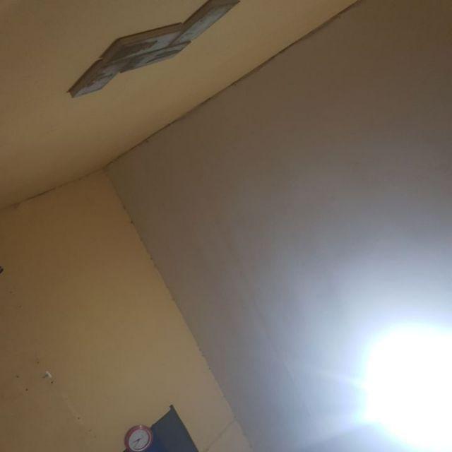 Wall Decor Shabby /poster Kayu / Ukuran 20x25cm / Make Up Pouch