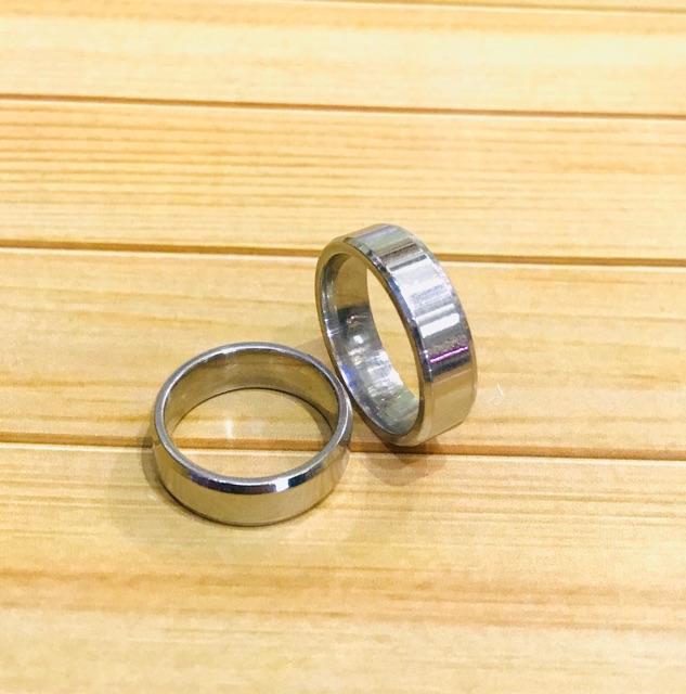 Cincin titanium // cincin ring // cincin cauple // cincin kawin // cincin tunangan // titanium