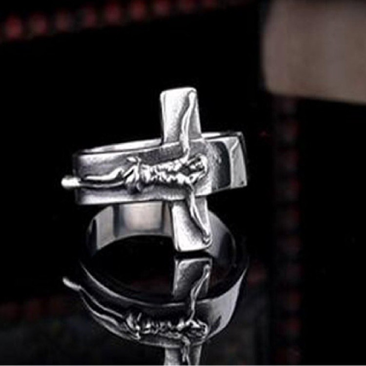 SEUSUK Cincin Punk Gothic Religius Motif Salib Yesus Kristen Ada Warna Gold/Silver untuk Hadiah Pria