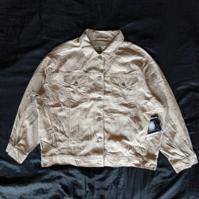 Jaket WHOAU CALIFORNIA