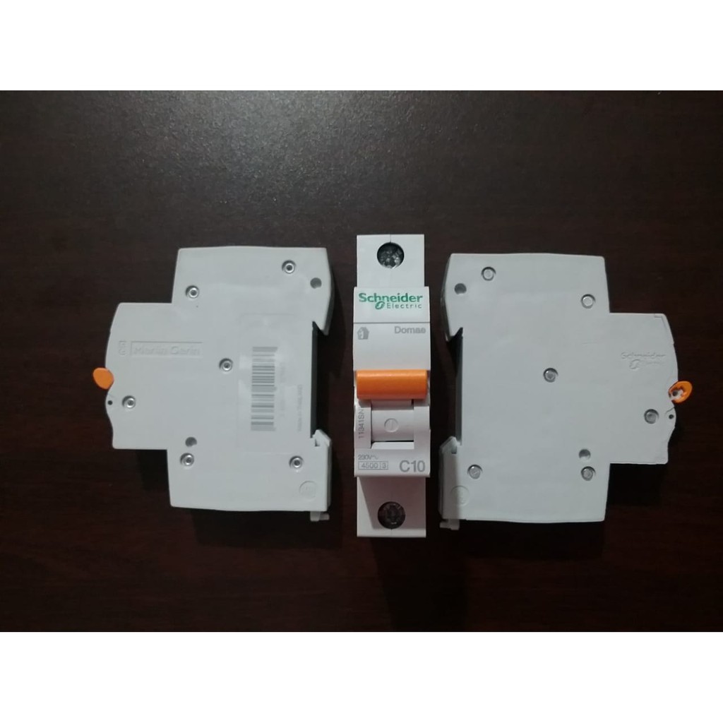 MCB Schneider 10A 4,5K.A - Domae/ Electric