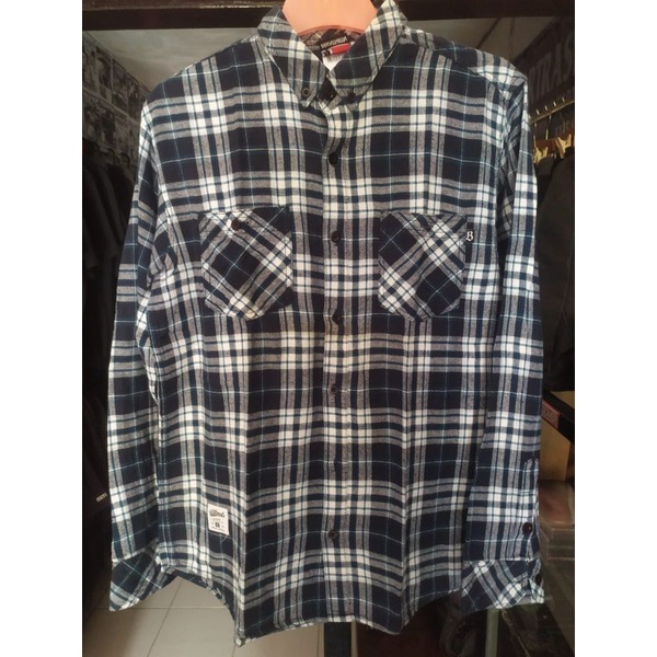 Preloved Kemeja Flanel (pria)