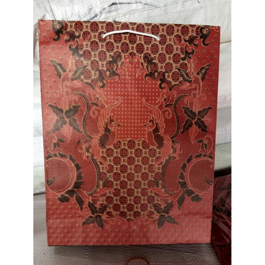 

paper bag / shopping bag/ tas kertas batik uk 26cm x 34cm x 9cm LIMITED