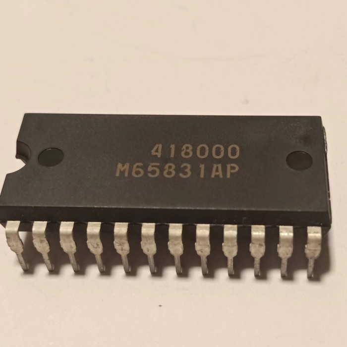 IC Echo Reverb M65831AP - Original Japan