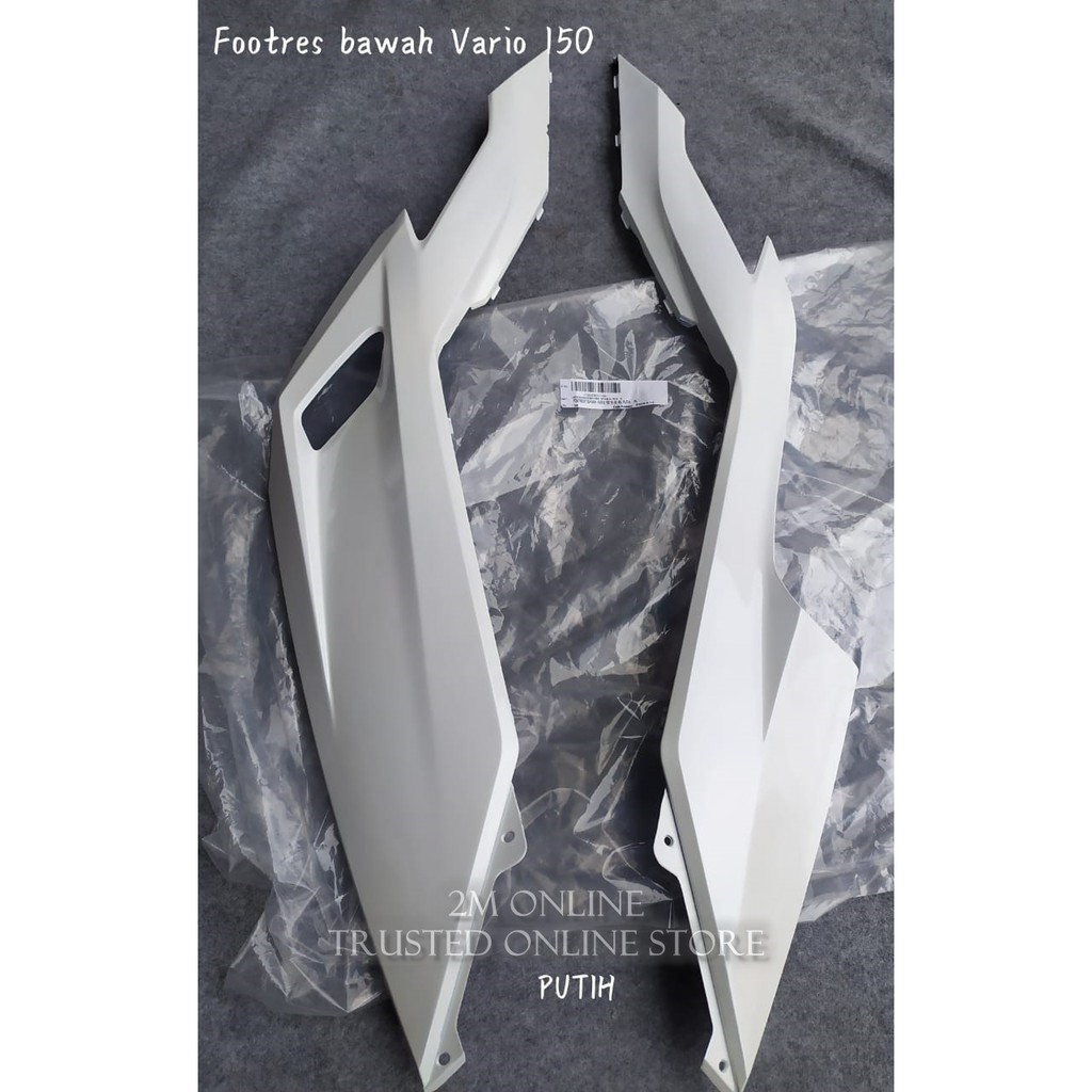 2m FOOTREST BAWAH VARIO 150 2018 PUTIH MERK WIN 64360-K59-A70