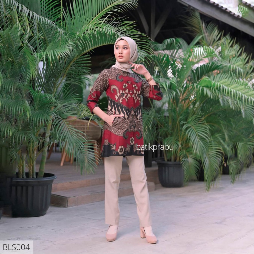 Batik Prabu Blouse Wanita Bahan Katun Baturaden Reguler Fit BLS004