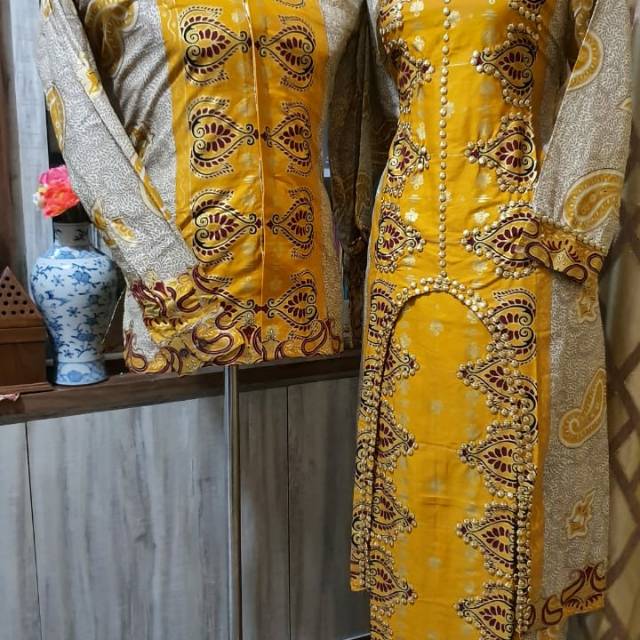 Batik songket Palembang