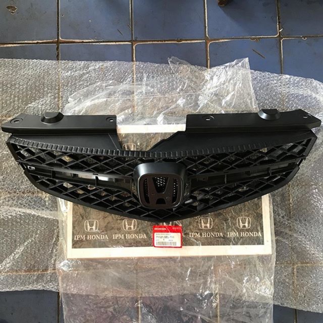 71121 SEL T11 Base Front Grill Grille Depan Honda City GD8 2006 Original Honda Genuine Parts