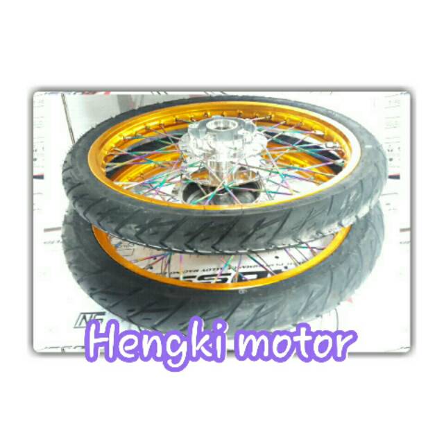 Velg paketan vixion new dan vixion lama plus ban .