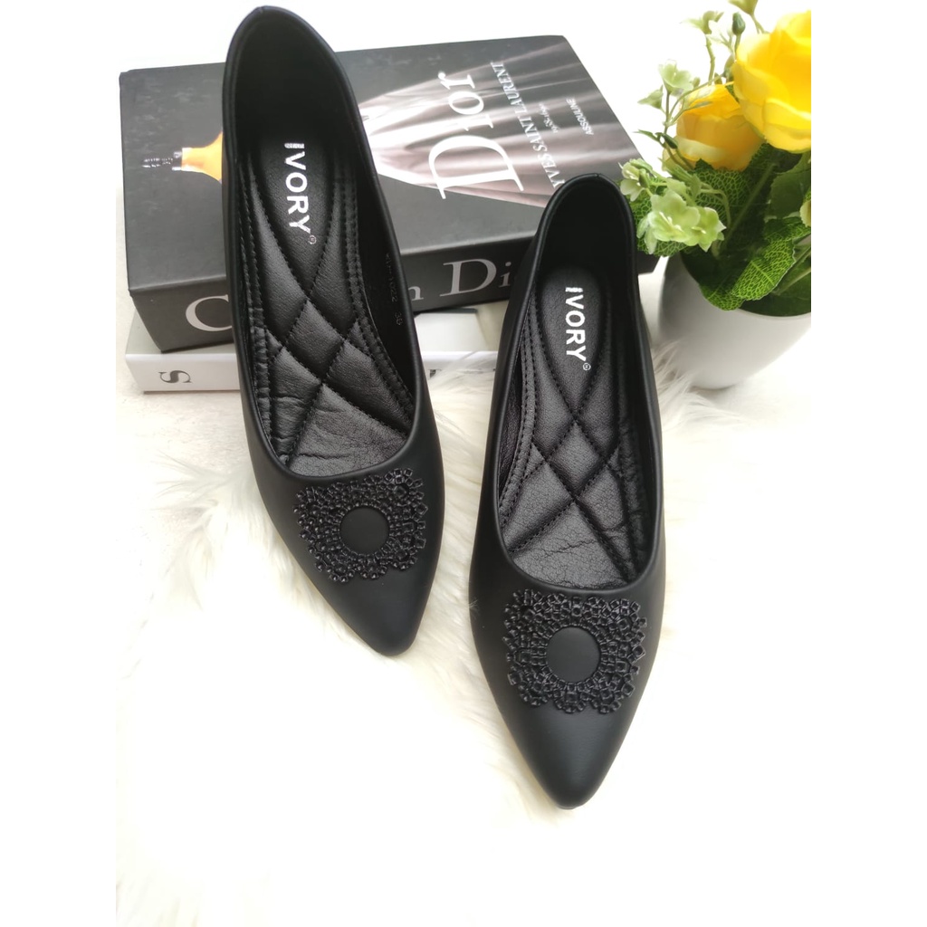 IVORY Sepatu Wedges Dalam Wanita WD-1022