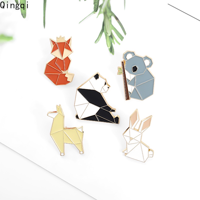 Bros Pin Enamel Origami Kartun Hewan Rubah Panda Koala Alpaca Kelinci Untuk Anak