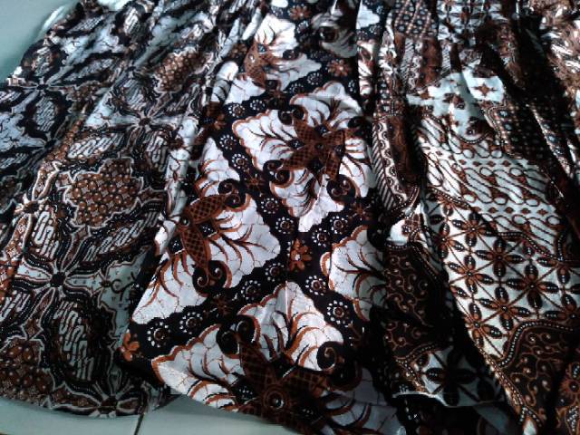 Celana pendek harian batik jogja malioboro