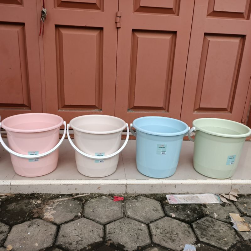 ember redhouse  ember warna  pastel basin cantik / ember plastik tebal 23 liter dan 16 liter