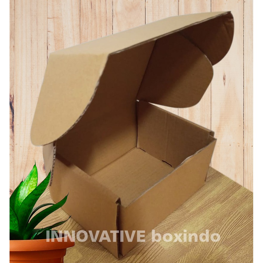 

Box karton 20x15x10 LS (Hellobare)