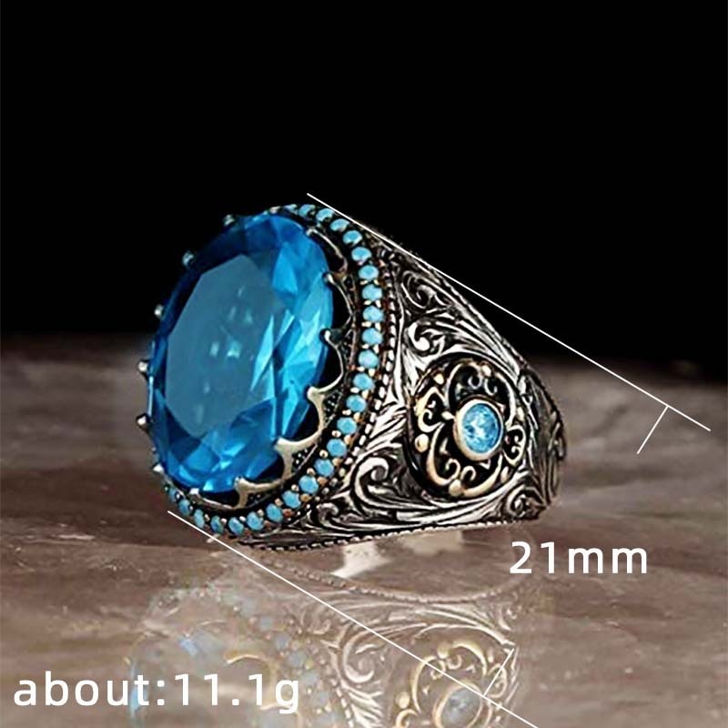 Cincin Gaya Retro Punk Eropa / Amerika Motif Ukir Dengan Batu Permata Oval Biru Untuk Pria