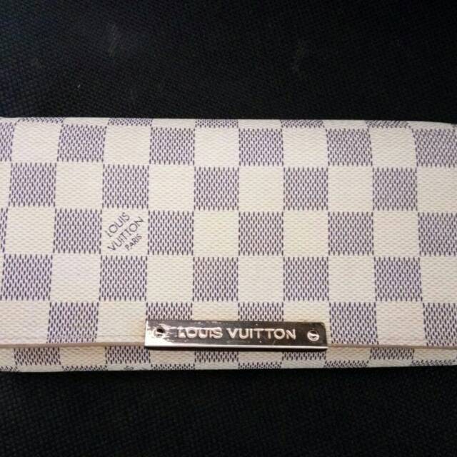 [PRELOVED] Dompet LV Louis Vuitton Silver White