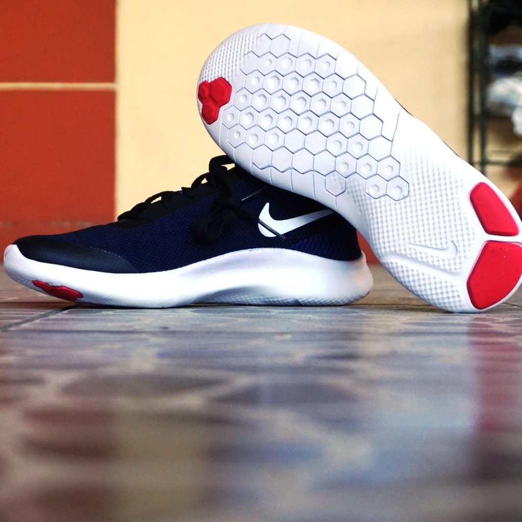 Nike Flex Experience W RN 7