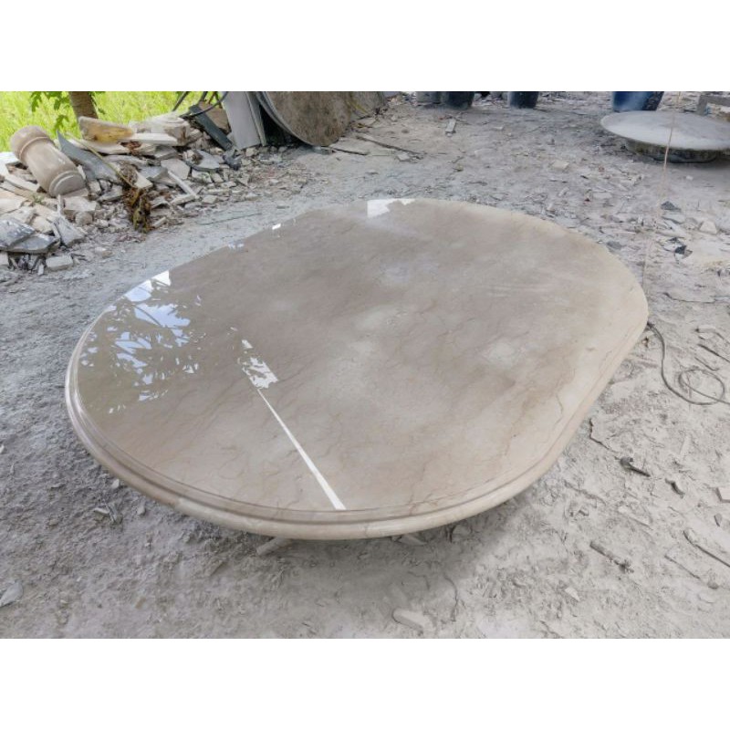Daun Meja Oval Marmer