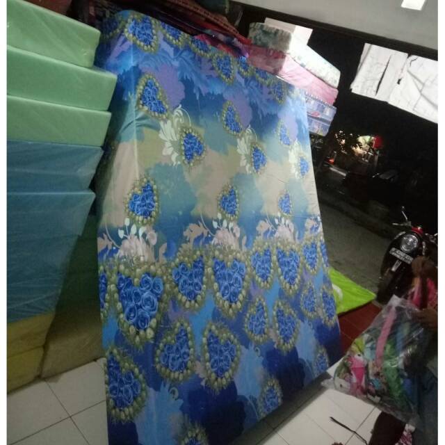 Kasur busa inoac tebal 30cm. Ukuran 200x180x30. Anti kempes. Garansi 10th
