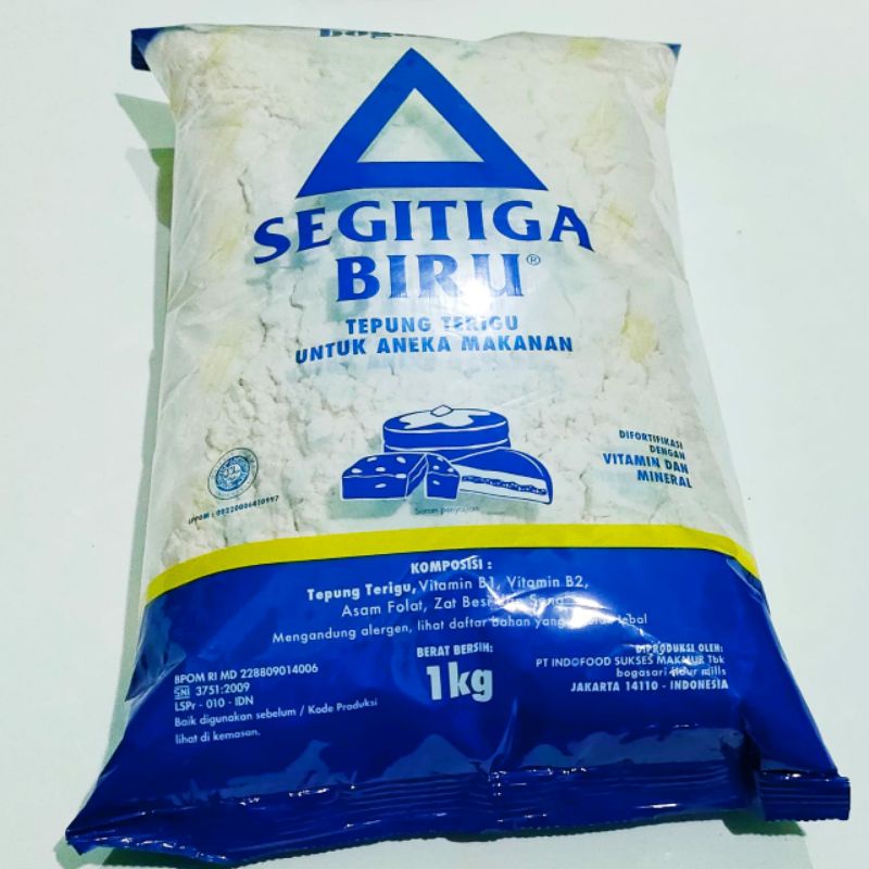 

tepung terigu segitiga biru 1kg