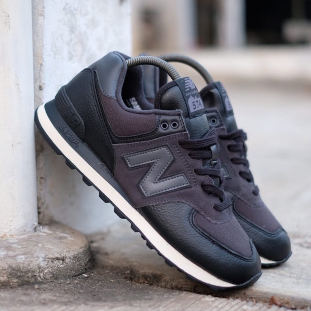 New Balance 574 Black Leather ORIGINAL