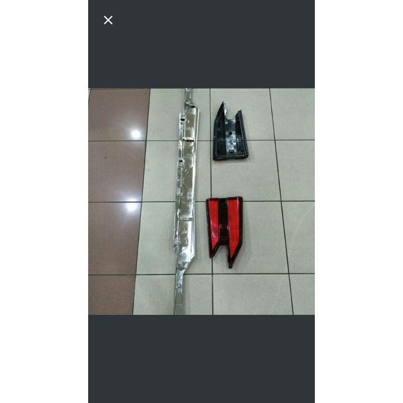 trunklid grand all New avanza +reflektor 2019-2020