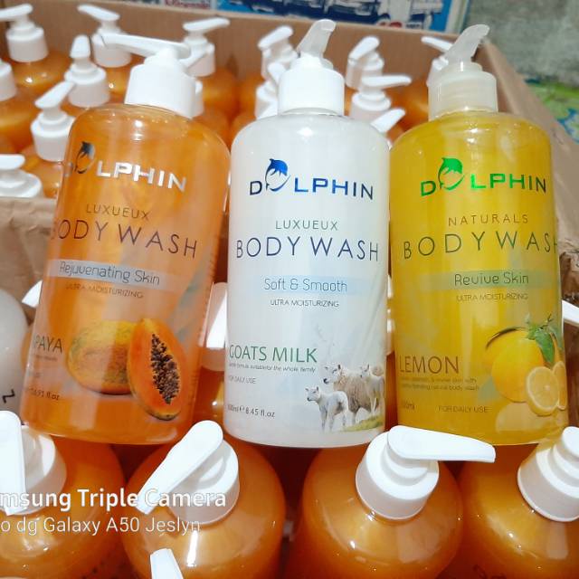 Sabun Dolphin Pepaya Milk Lemon / Sabun Cair Pemutih Badan Permanen Net. 500 ML