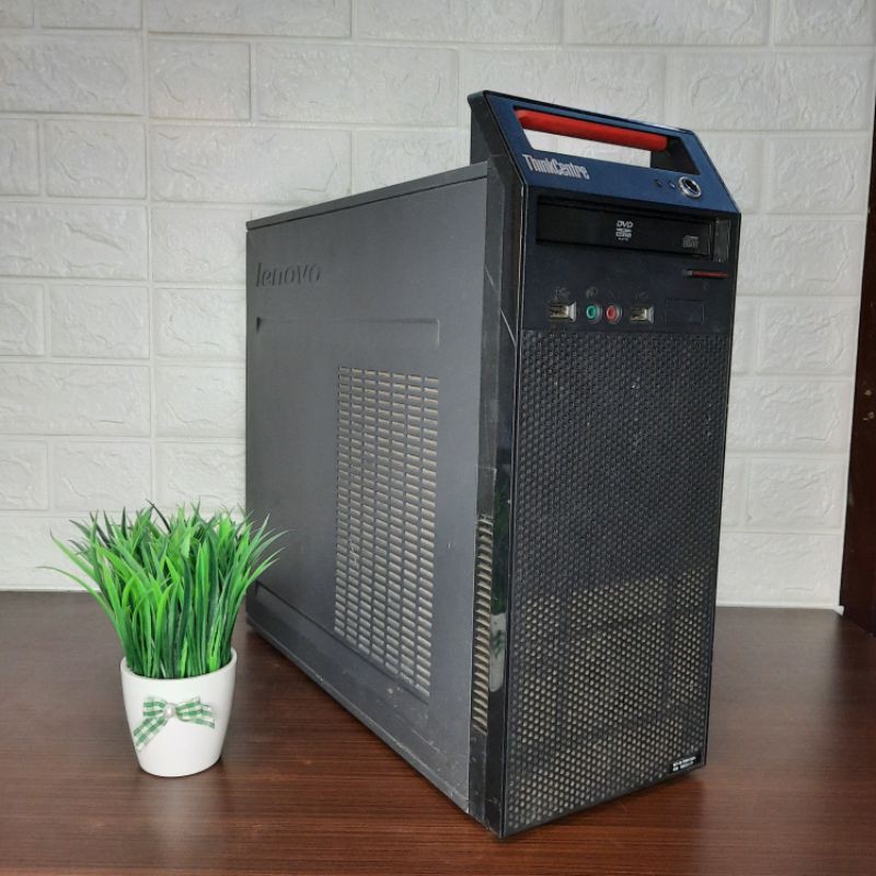 PC LENOVO THINKCENTRE A70