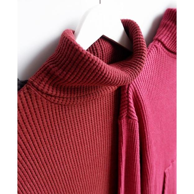 Gap Waffle-Knit Turtleneck Pocket Sweatshirt