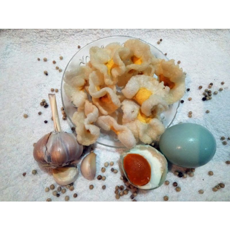 

KERUPUK TELOR ASIN MENTAH / SALTED EGG CHIP / 200g HEMAT