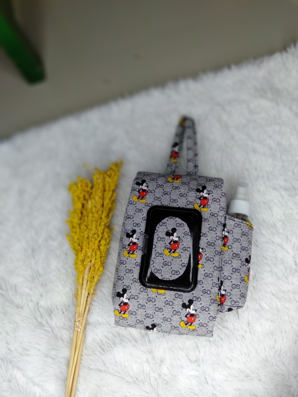 Bahan Parasit Motif Kupu