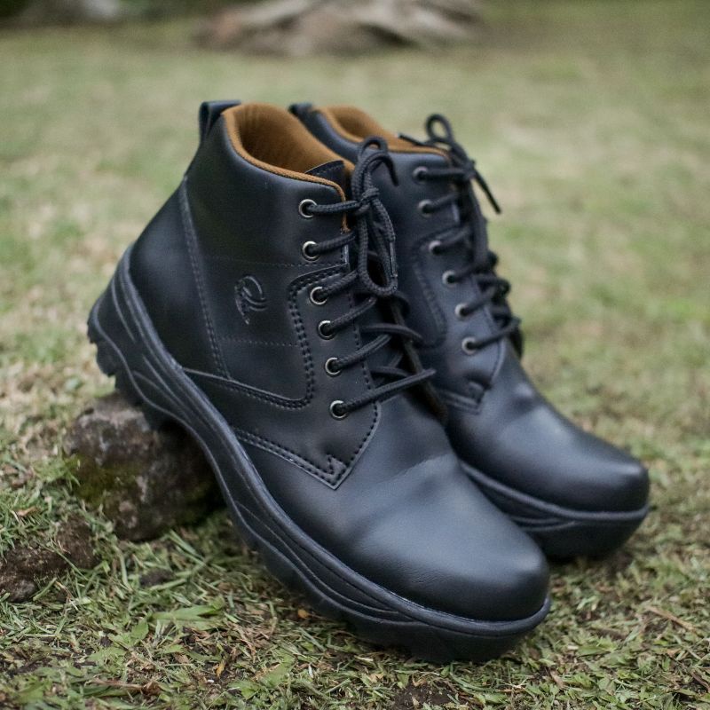 Sepatu Safety Pria Hitam / Asuja Gantleman - Caraka Footwear / Sepatu Pria Hitam Tinggi / Sepatu Security / Sepatu Kantor Pria