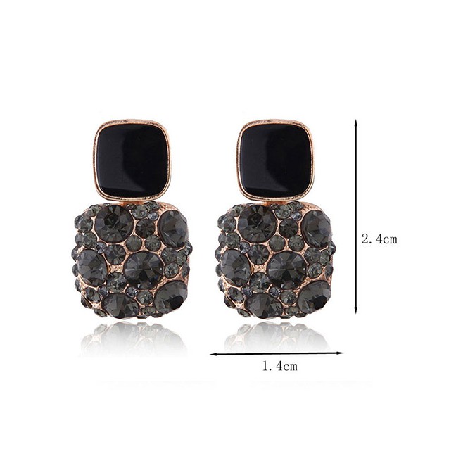 LRC Anting Tusuk Fashion Black 925 Silver Rubik's Earrings A58170