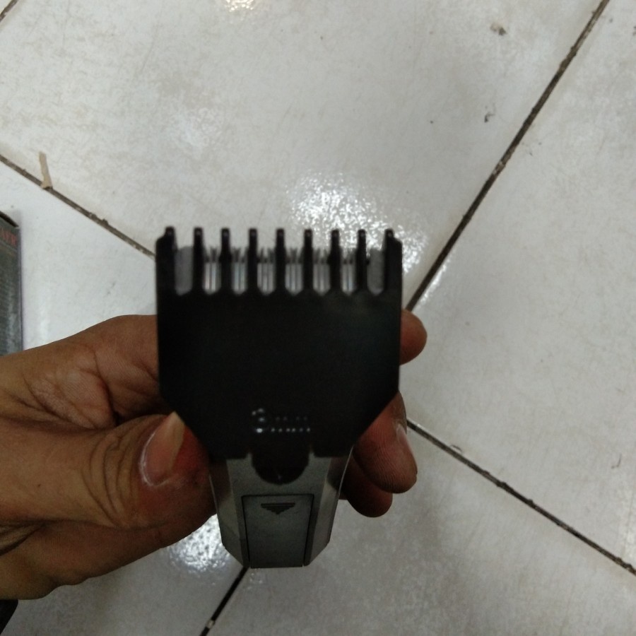 alat cukur kumis dan jenggot waer WA-216 recharger hair timmer