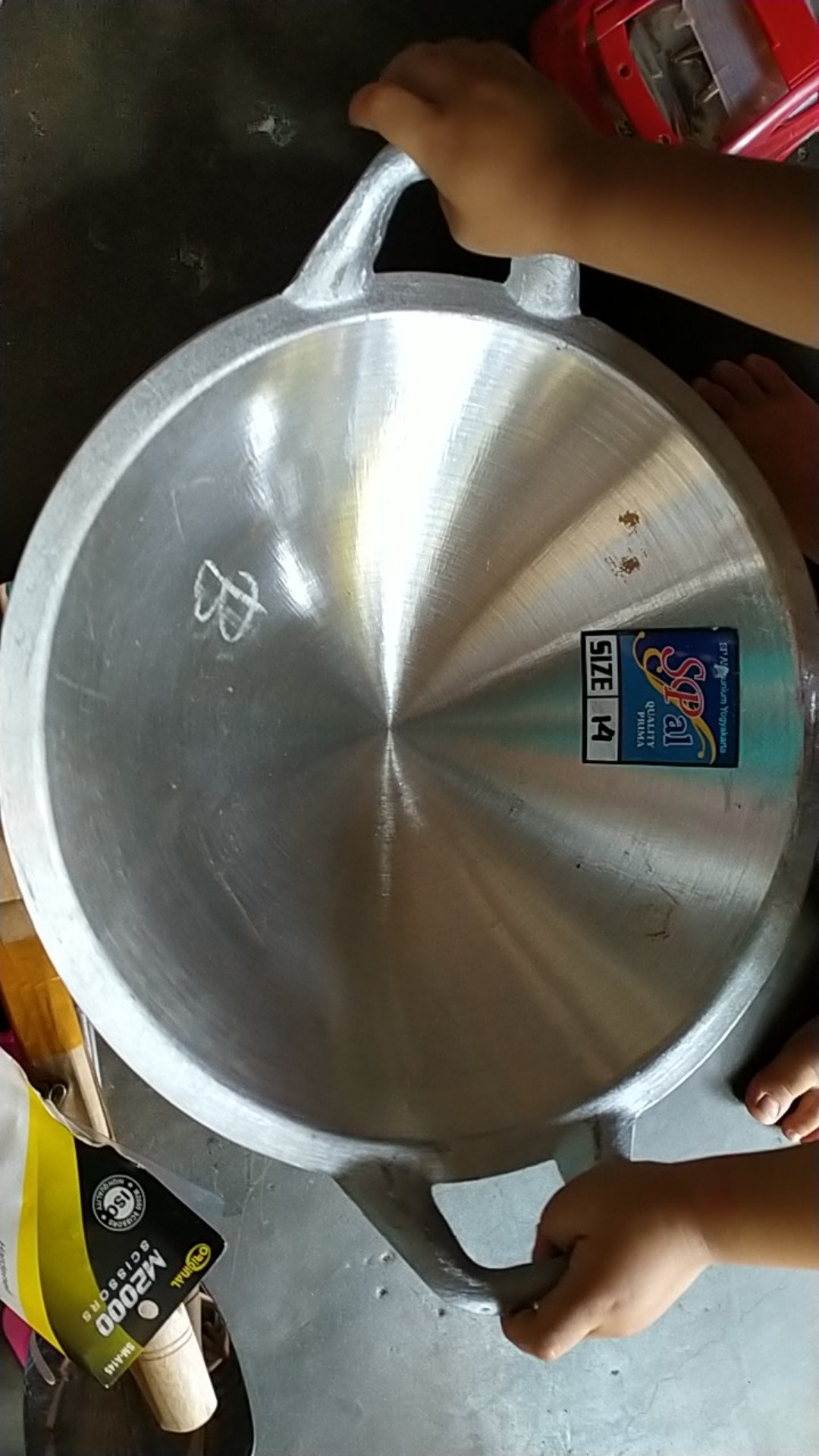 Wajan Kuali Penggorengan Aluminium Cor Ukuran 12,13 Dan 14
