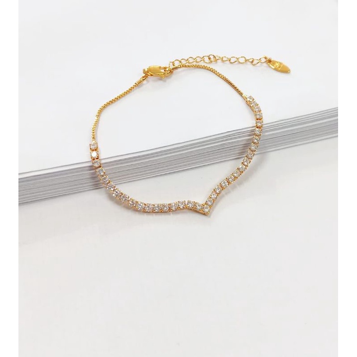 Gelang tangan Fuji Aurel permata