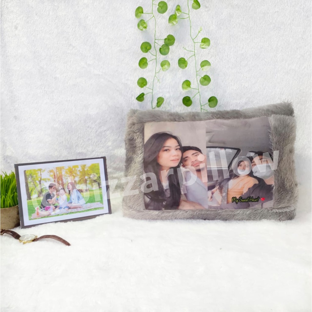 Bizzarpillow  Bantal Foto Custom Bulu Rasfur 40x60 cm BZ101