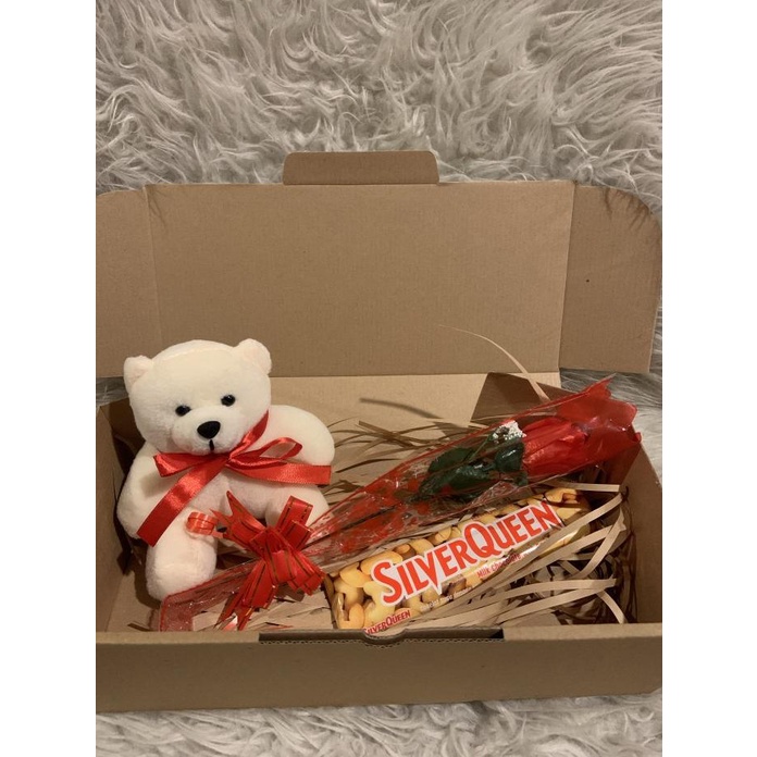 

Kado Hampers Boneka Bunga Coklat / Ultah Anniversary Valentine Sale!!! R33A