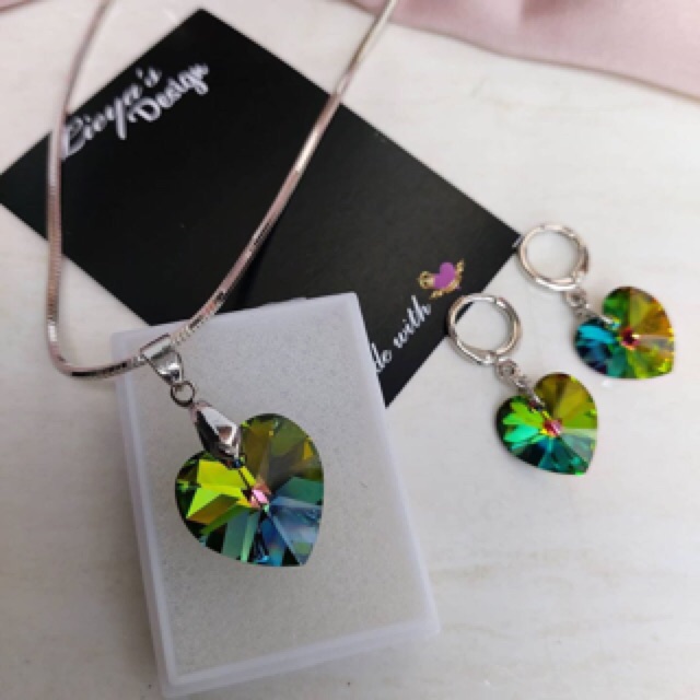 Liontin Kristal Swarovski Set Anting Swarovski